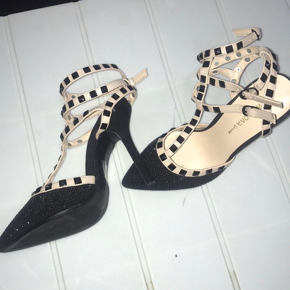 Wild Diva Pointed Toe Embezzled Stiletto Heels - Picture 3 of 4